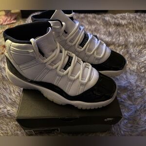 Jordan 11 Retro GS woman’s size 8, youth 6.5